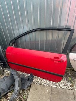 Predám ľavé dvere Toyota Corolla E12 3 dverak
