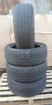 255/45r19