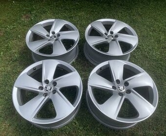 Alu kola 5x100 7J x 17"