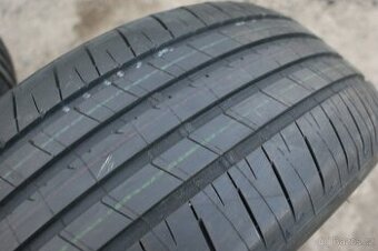4ks nove letni pneu Bridgestone 235/50 R20 100W