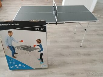 stůl na stolní tenis