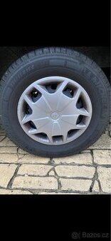 4x Kola Ford Transit 16" + pneu Michelin Agilis 235/65 R16C