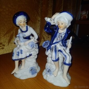 Krásný retro pár porcelánových sošek – kobalt a zlato