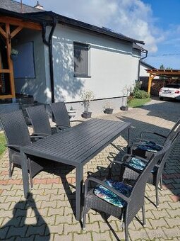 Zahradní nábytek