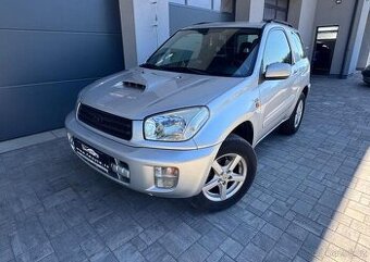 Toyota Rav4 2.0 D-4D 4WD nafta manuál 85 kw