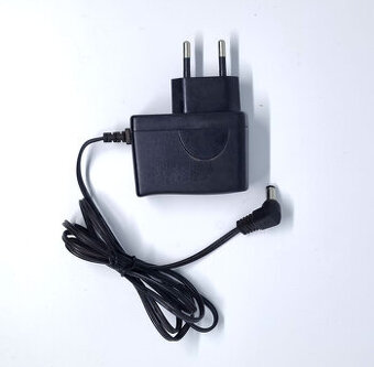 Napájecí adaptér 12W 12V, 12 A/ použitý Switching power supp