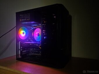 Herní PC - 12 jader, 12 GB NVIDIA RTX, Windows 11