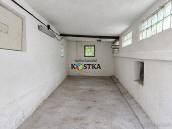 garáž Studénka - Butovice, Poštovní ul.