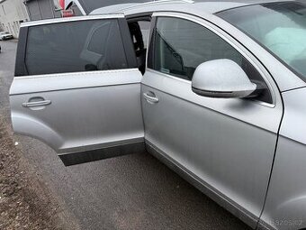 Audi q7 dvere