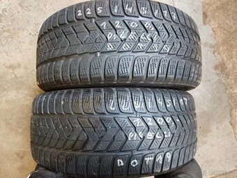 225/45/17 zimní 2 kusy