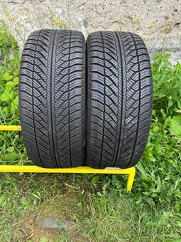 245/45 R18 Goodyear zimní pneu 245 45 18 A107