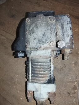 Zetor 25 kompresor