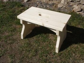 Dřevěná stolička - 1