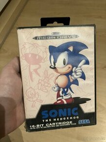 SEGA Megadrive - Sonic The Hedgehog