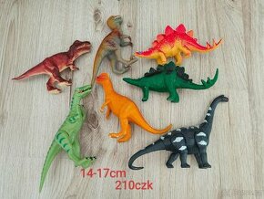 Set dinosaurů+ ještěrka - 1