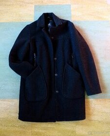 Černý vlněný zimní kabát Reserved v. S - 36