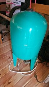 Prodám tlakovou, expanzni nádobu 50litru.