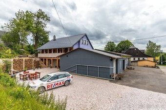 Rodinný Dům a Ubytovací zařízení a stavební pozemek