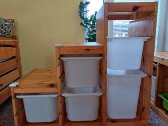 Úložná skříňka s boxy Ikea Trofast