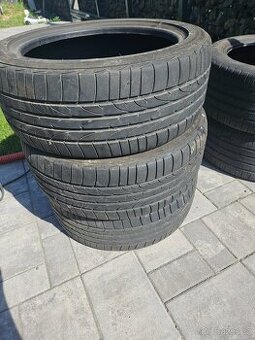 Pneu 215/45 R17