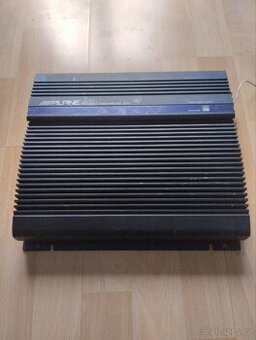 Old school vintage zesilovač do auta Alpine 3549
