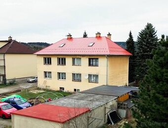Prodej domu 310 m², pozemek 695 m² Malá Skála - Sněhov.