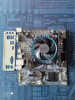 Set základní desky,CPU a RAM