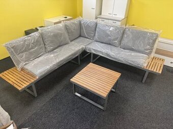 Zahradní set
