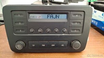 Originální autorádio VW R100 - funkční + PIN - 1