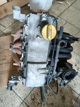 Hlava motoru 1.4 55kw renault thalia clio dacia