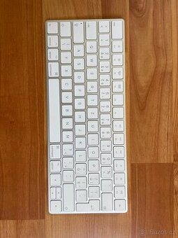 Apple Magic Keyboard - 1