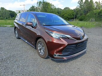 Toyota Sienna XLE 2,5hybrid AWD 2021 nový model - 1