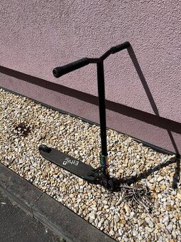 Custom freestyle koloběžka