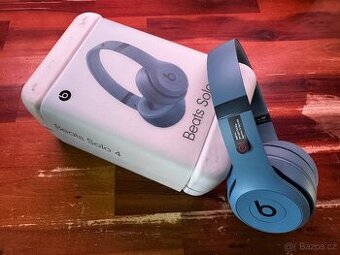 Beats Solo 4 sluchátka Apple