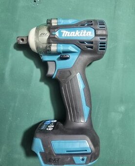 MAKITA DTW300Z Aku rázový utahovák