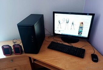 Stolní počítač – i3-8100, 8GB RAM, SSD + příslušenství