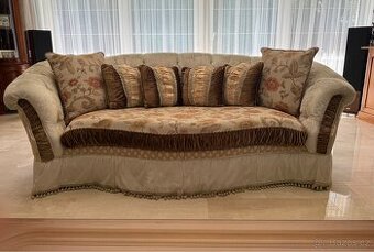 Luxusní italská sedací souprava + konferenční stolky - 1