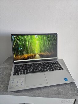 Notebook Dell Inspiron 15 3000 i5