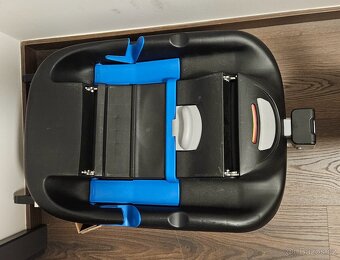 Isofix základna pro vajíčko/sedačku