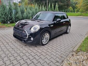 Mini Cooper SD,2016,170P,VÝHŘE,DIGI,HARMAN,SPORT,ČERNÝ STROP