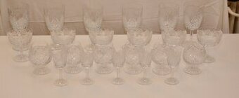 Sada sklenic z litého skla