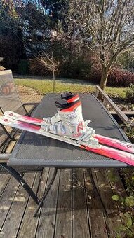 Lyže 128cm Dynastar dívčí, Lyžařské boty 280mm Wedze