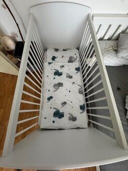 Dětská postýlka s matrací