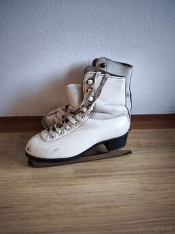 Brusle dětské krasobruslařské