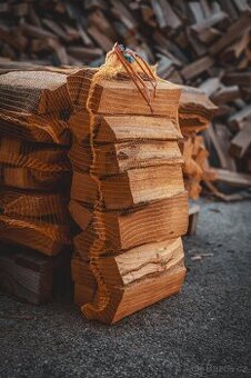Bukové palivové dřevo – pytle 20 kg