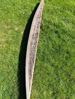 vršek na vyřezávaný gauč