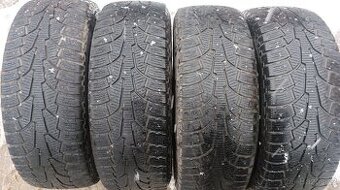 235/65 R16 C, čtyři zimní dodávkové zátěžové pneumatiky NOKI
