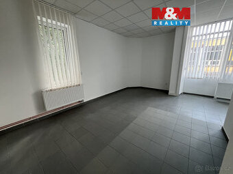 Pronájem kancelářského prostoru,61m², Třinec, ul.nám.Svobody