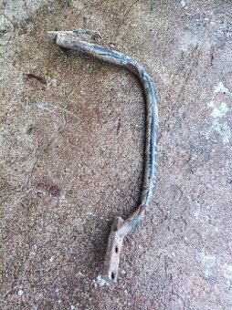 Zetor držák blatník přední pravý