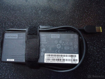 Napájecí adaptér Lenovo 90W